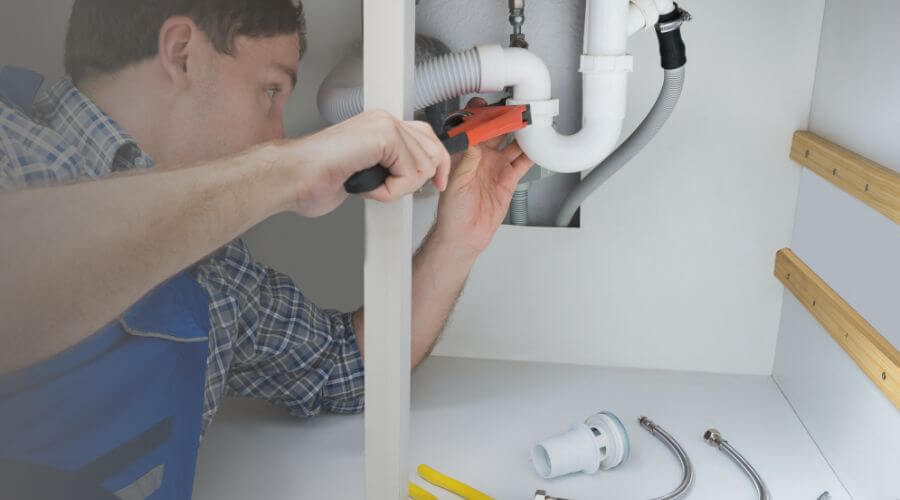 Local annual plumbing maintenance in McLouth, KS